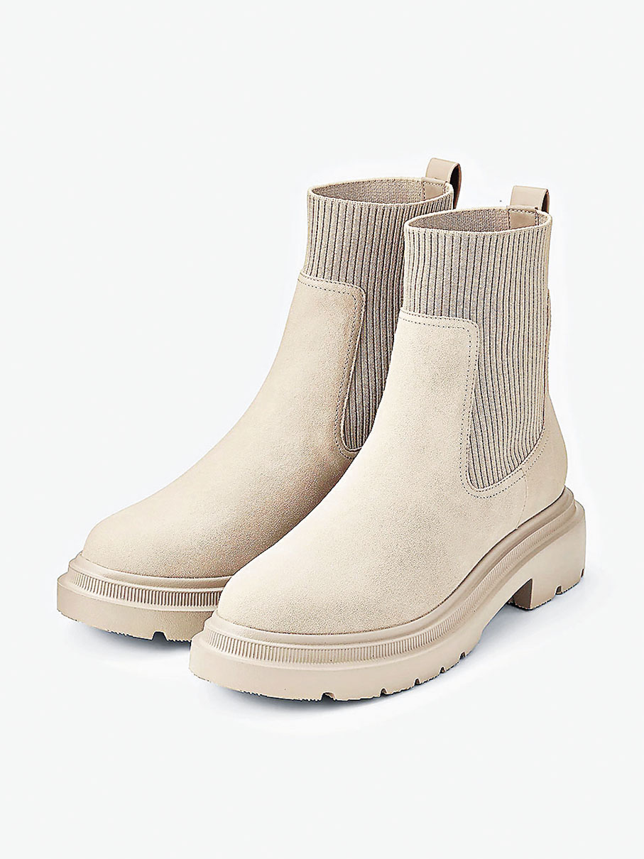 ■「Ribbed Knit Sock Boots」適合冬天着。