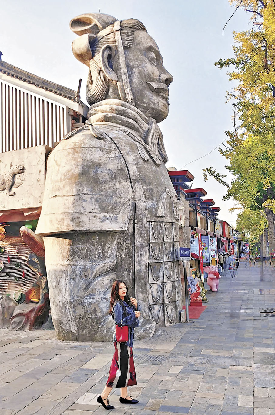 ■大將軍兵馬俑位於商業街，是景區最出片打卡位。  小紅書@吸吸漏