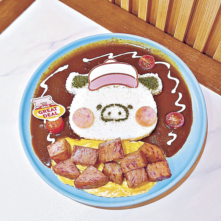 ■豚圓滿屋餐肉蛋包飯。