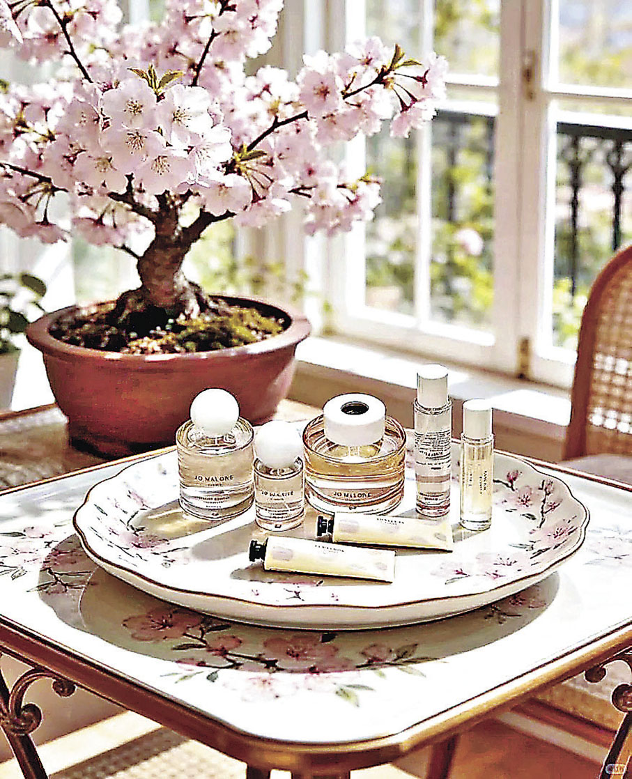 ■Jo Malone限量版櫻花系列，甜美誘人。