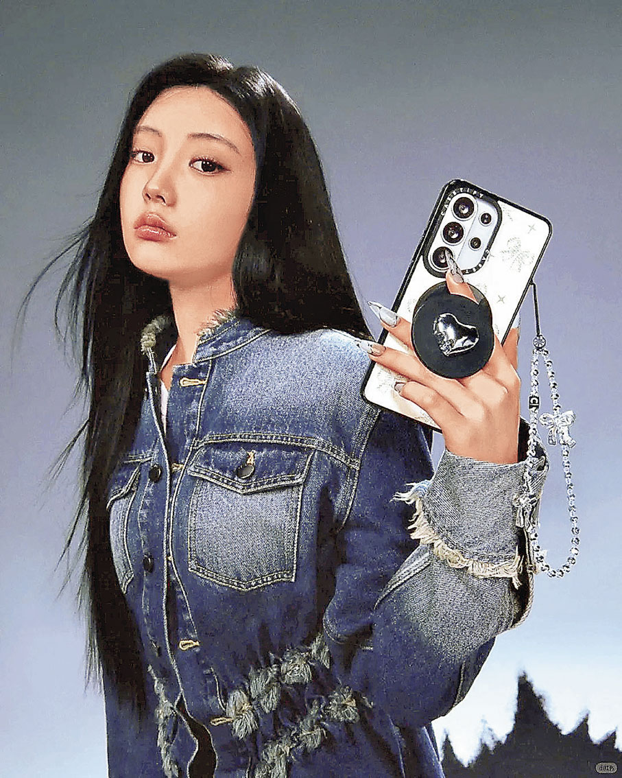 ■WONHEE是ILLIT的中心位。