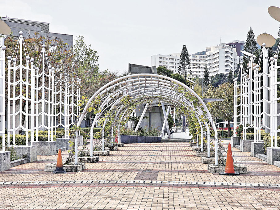■白石角海濱公園亦有水站及公廁等補給點。