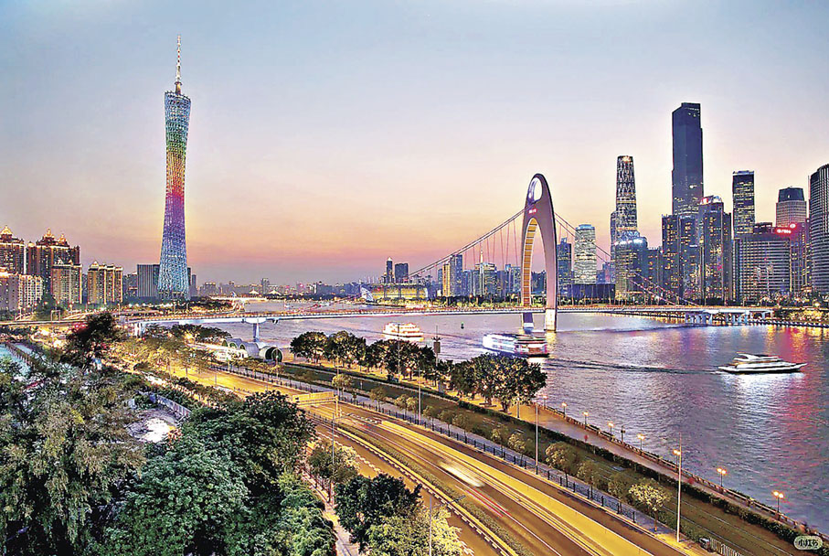 ■小蠻腰配上夕陽下的珠江可算是廣州最美的風景。