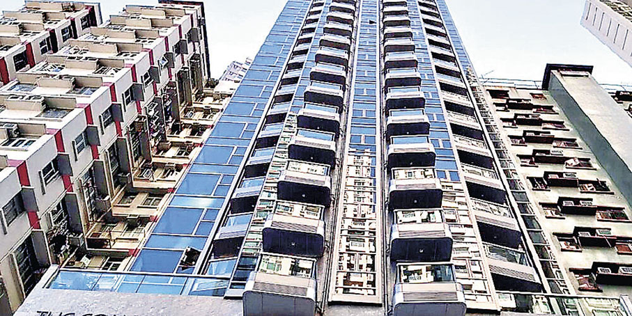 ■深水埗弦雅樓齡新，連露台夠通風，獲買家以460萬承接，惟樓價貶值兩成。    資料圖片