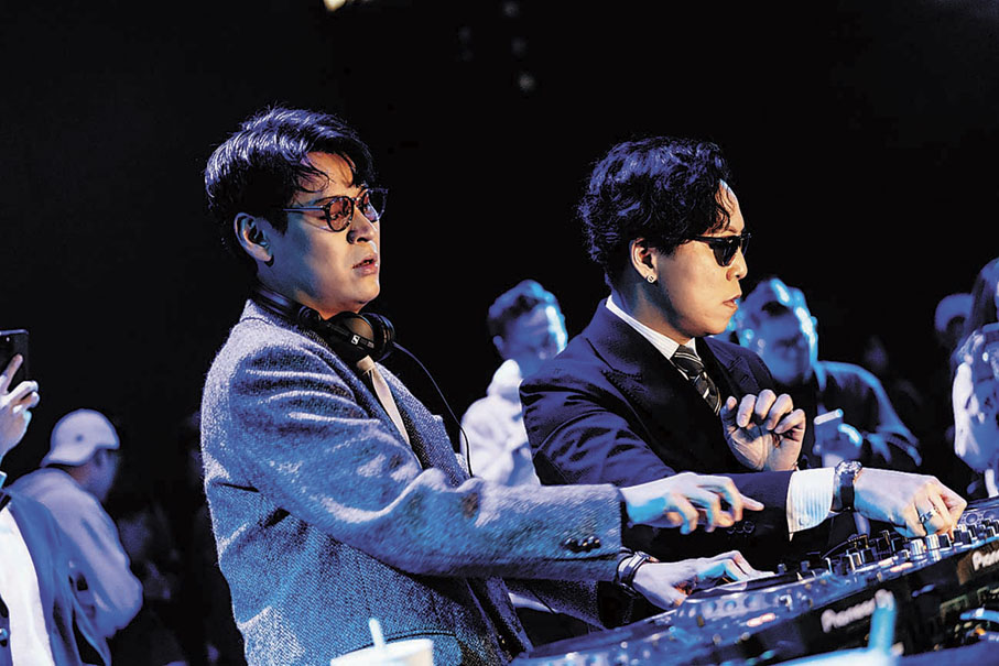 ■DJ Beat Friday現場打碟。