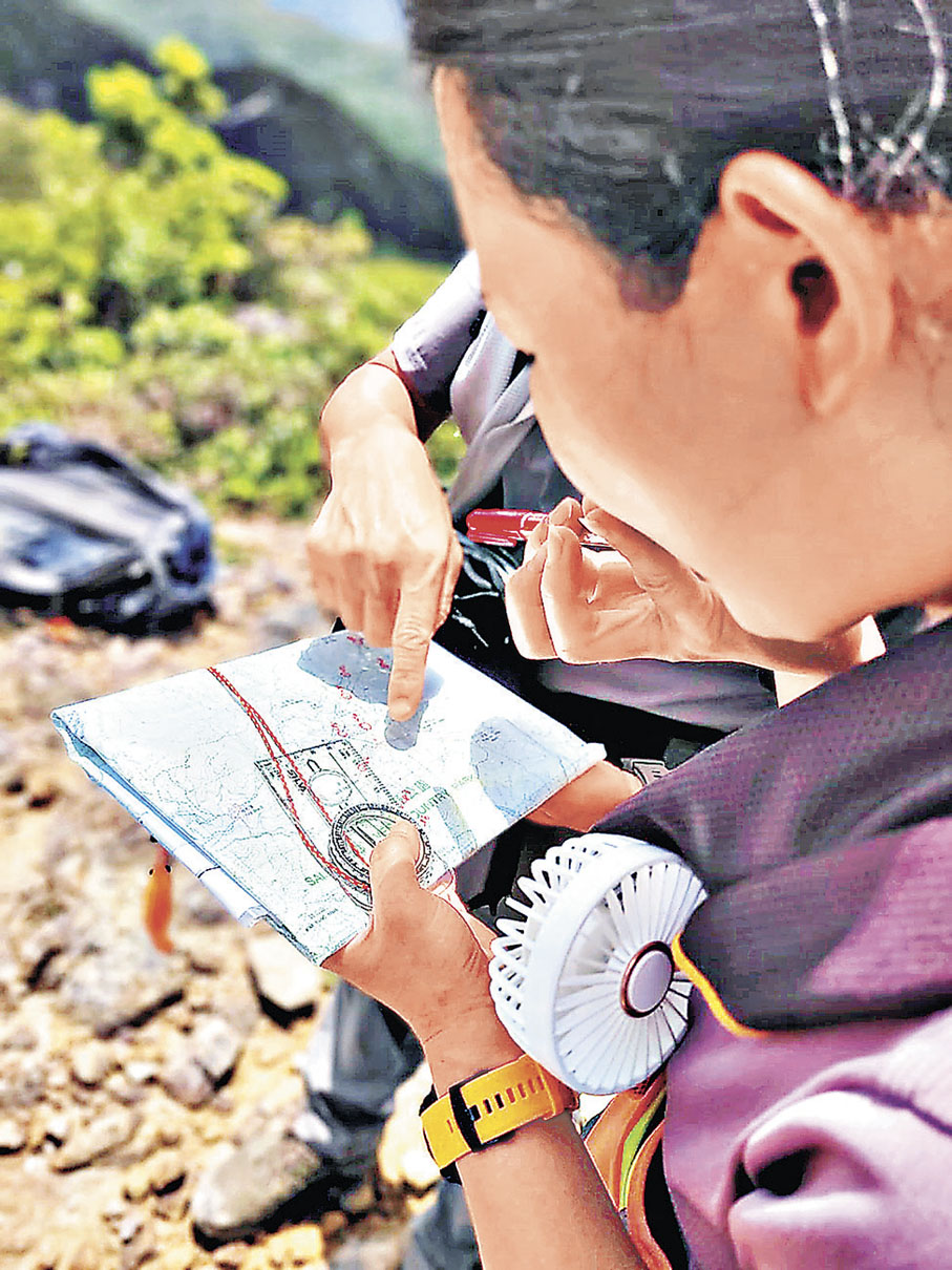 ■學懂地圖閱讀有助於野外找出正確前進方向。香港山藝協會圖片