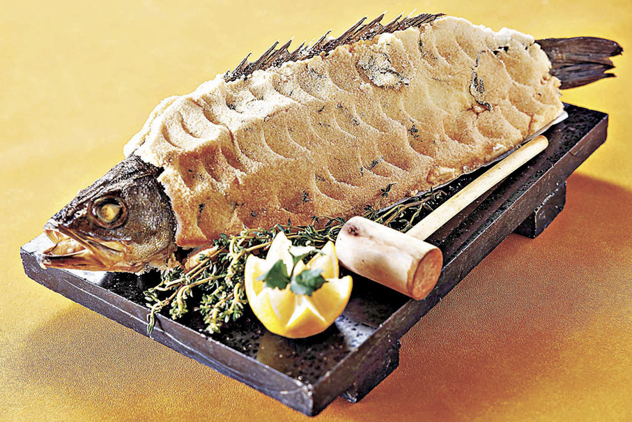 ■香草海鹽焗原條海鱸魚