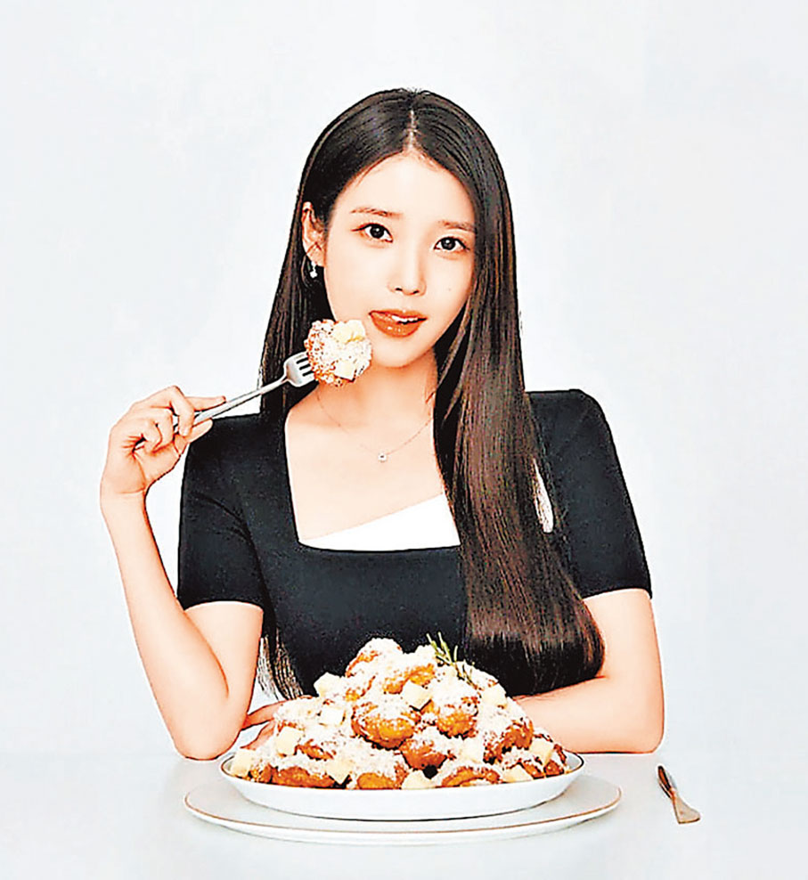 ■大蒜家鄉丹陽郡人氣美食之一的黑蒜炸雞，代言人正是IU。