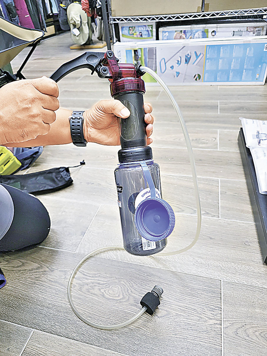 ■陶瓷濾水器通常會配合活性碳使用，過濾及消除化學物及異味。