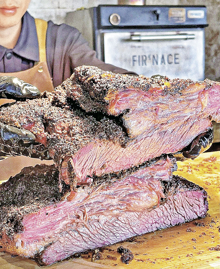 ■果木慢烤煙熏烤肉俘虜食肉獸。