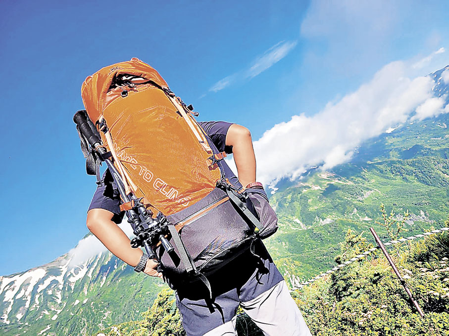 ■登山客於高海拔地區宜採取「高處逗留、低處睡眠」的策略。 香港山藝協會提供圖片