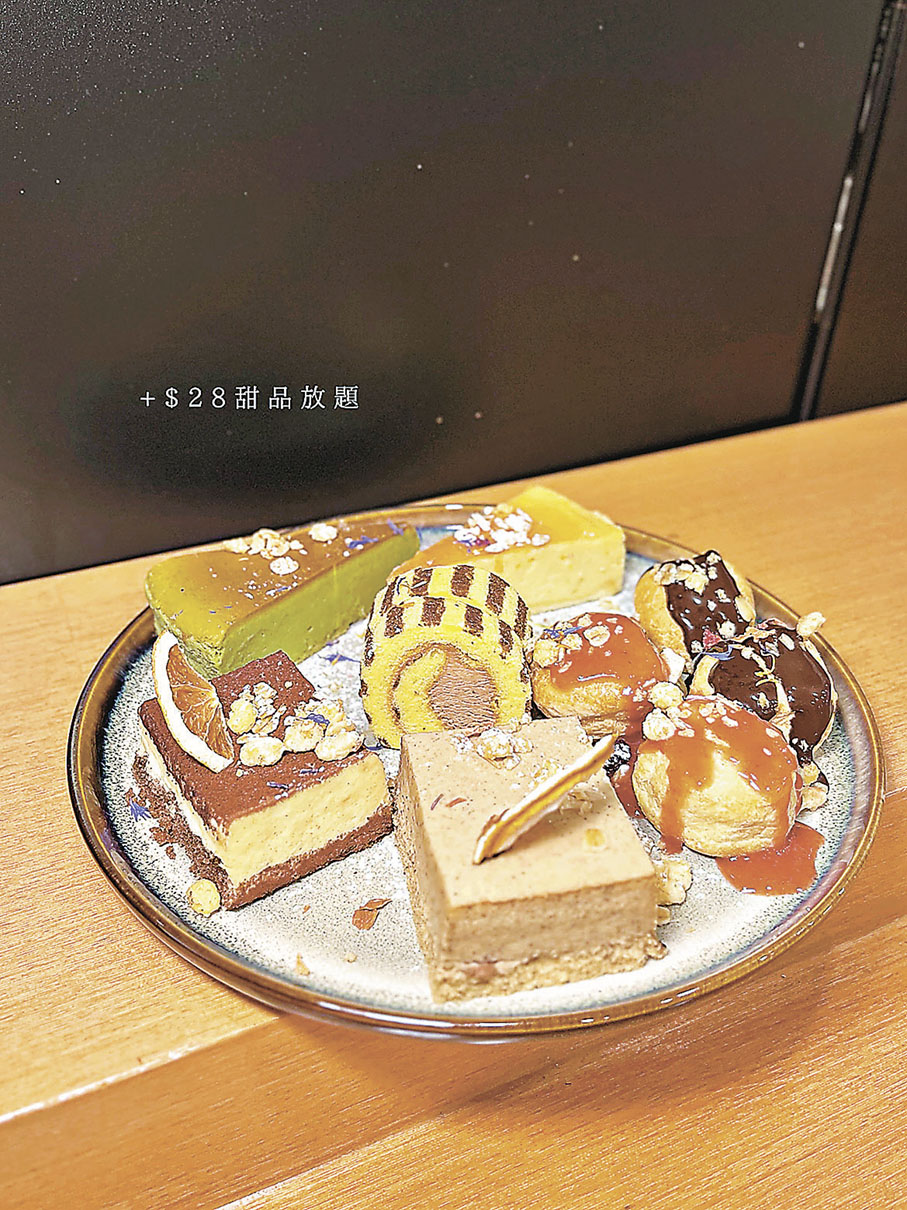 ■任食店內多款蛋糕及忌廉泡芙。