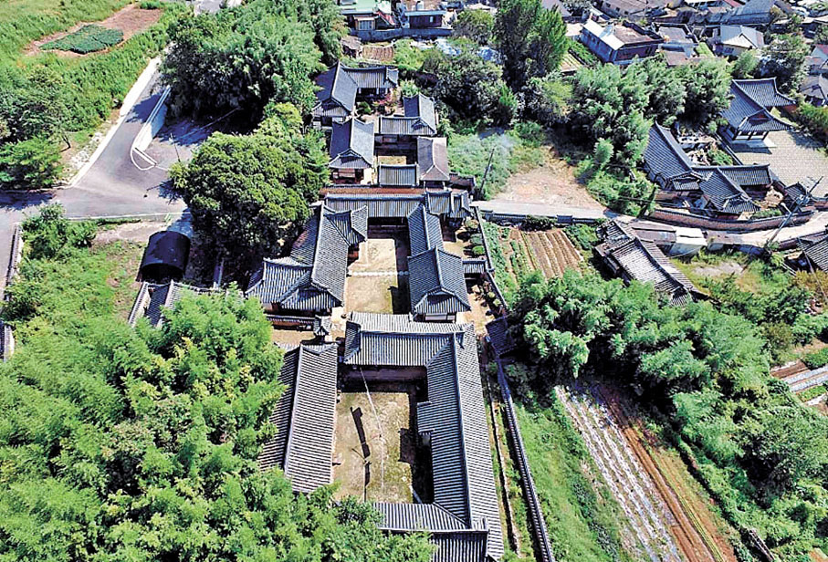 ■密陽鄉校校區建築群古色古香。