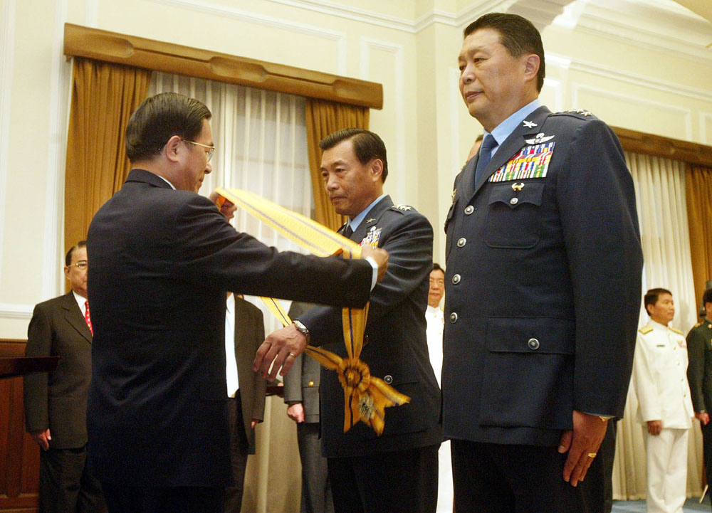 「扁家軍」四大亂象曝光 - 大公報