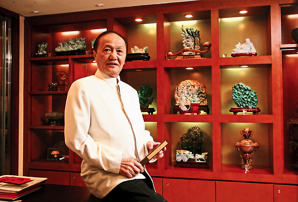 　　圖：香港玉器商會永遠名譽會長、珠寶大王李有權博士（本報記者 蔡文豪攝）