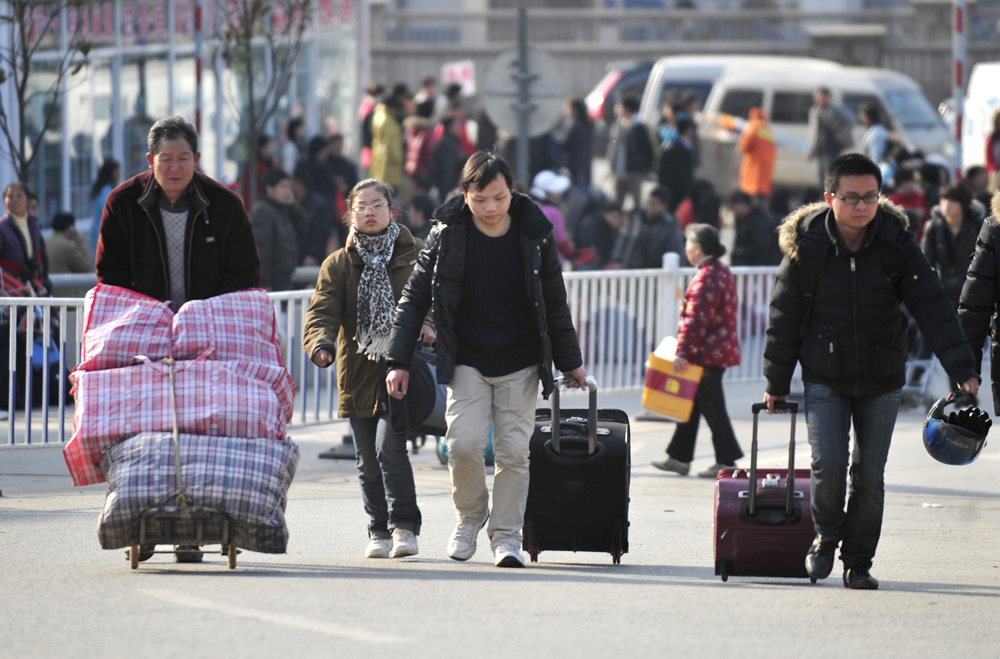 　　圖：「新生代農民工」渴望能成為真正的城市居民　　（新華社）