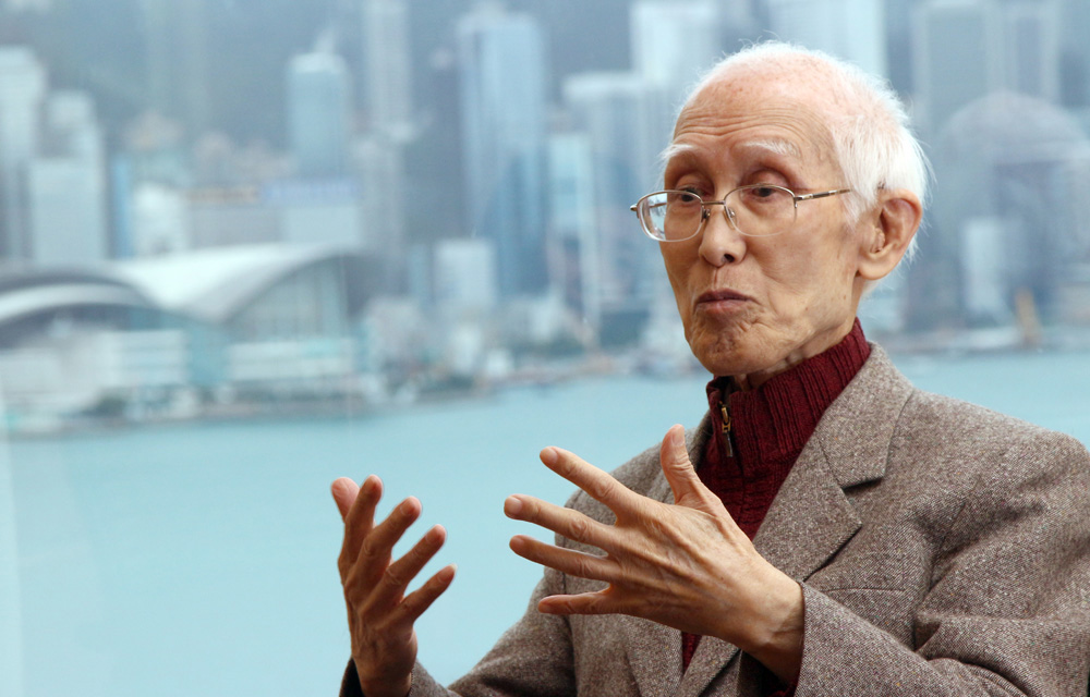   圖：詩人余光中   