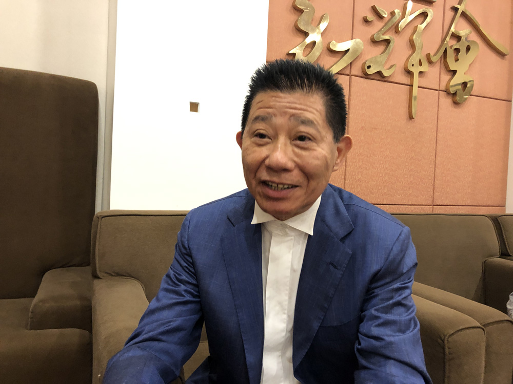 　　圖：梁偉浩接受大公報記者採訪」大公報記者方俊明攝