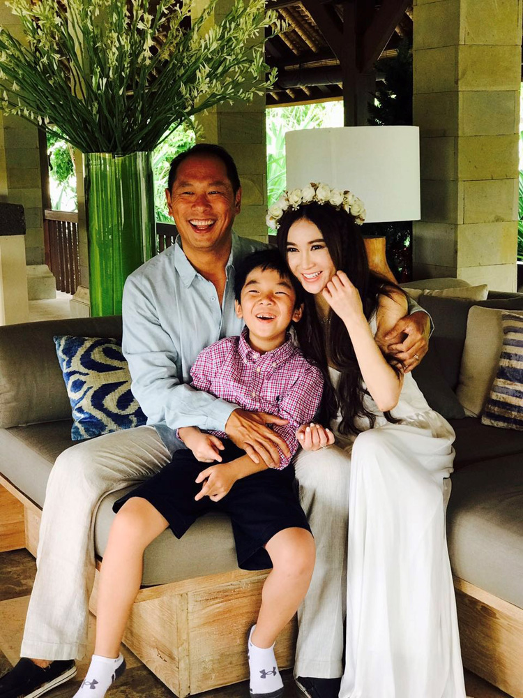 　　圖：溫碧霞覺得兒子與老公越來越似樣\資料圖片