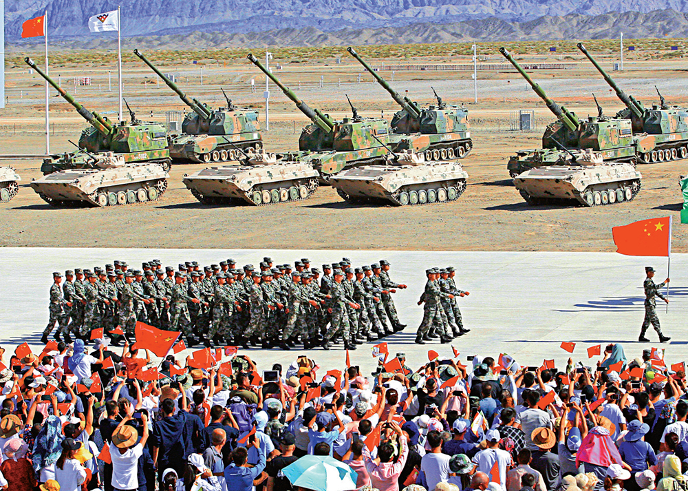 　　圖：8月3日，「國際軍事比賽—二○一九」開幕式上，中國方隊入場/中新社