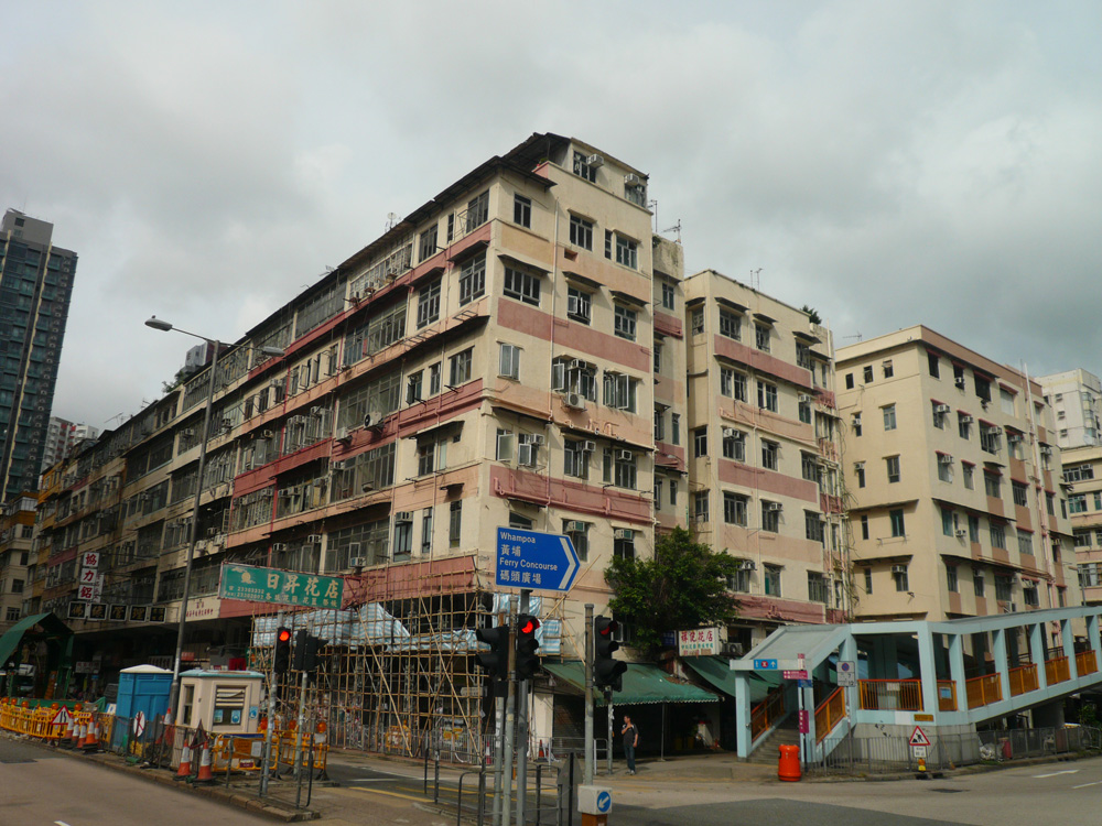 　　圖：黃埔街及必嘉街舊樓群外形