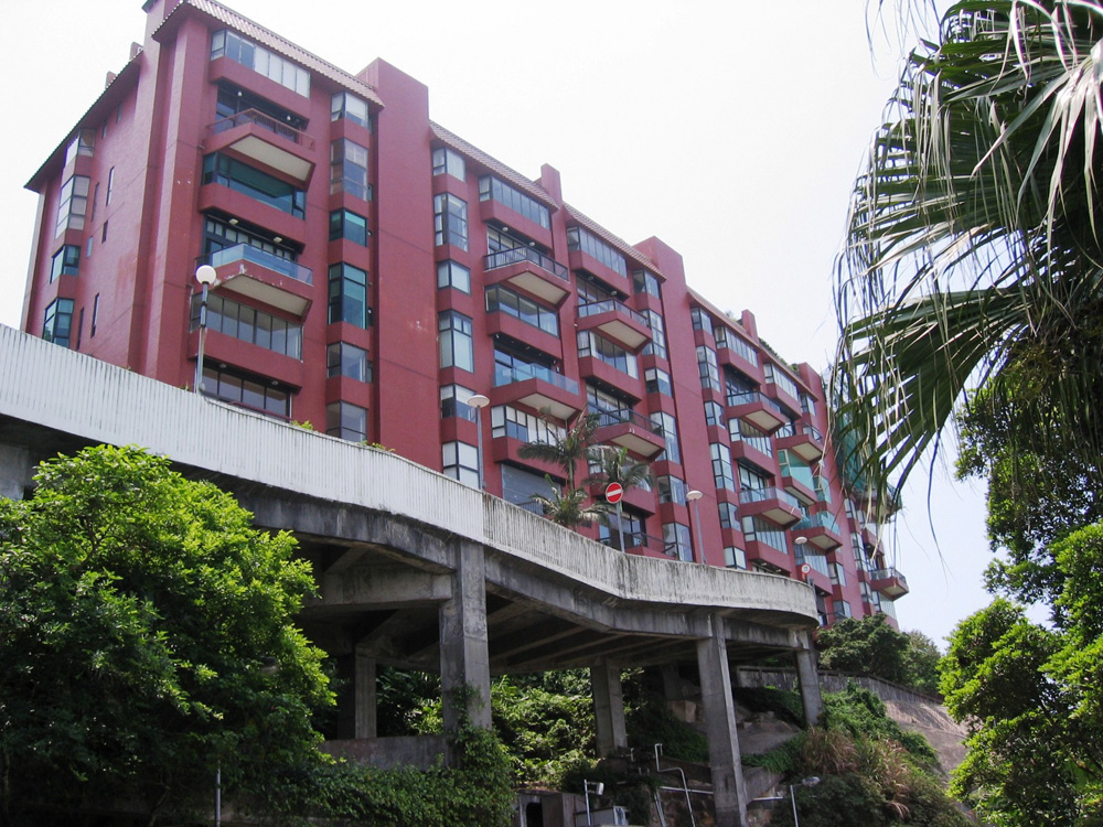 　　圖：嘉頓麵包家族後人剛沽出Altadena House複式戶