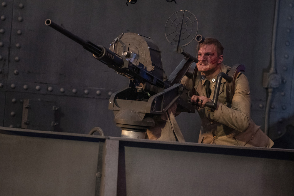 　　圖：片中美軍奮勇作戰