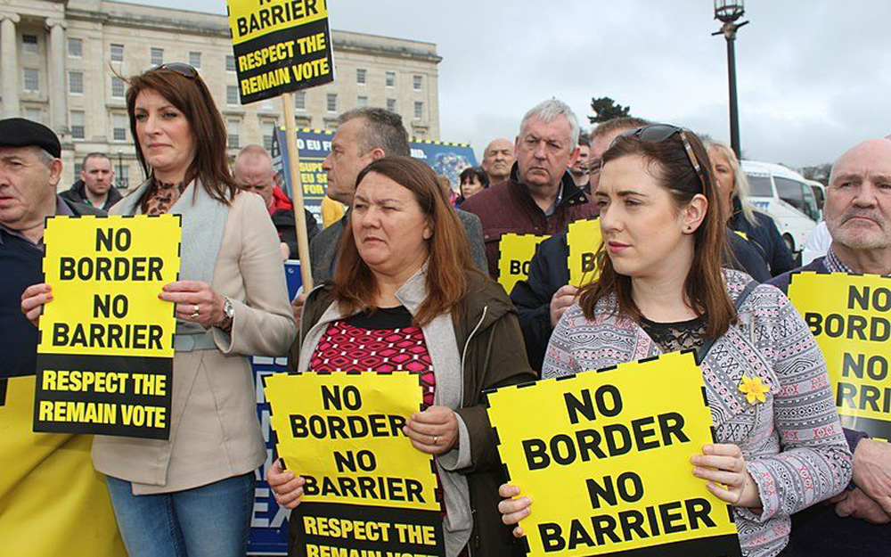 　　圖：愛爾蘭民眾反對愛爾蘭與北愛爾蘭間出現硬邊界\網絡圖片