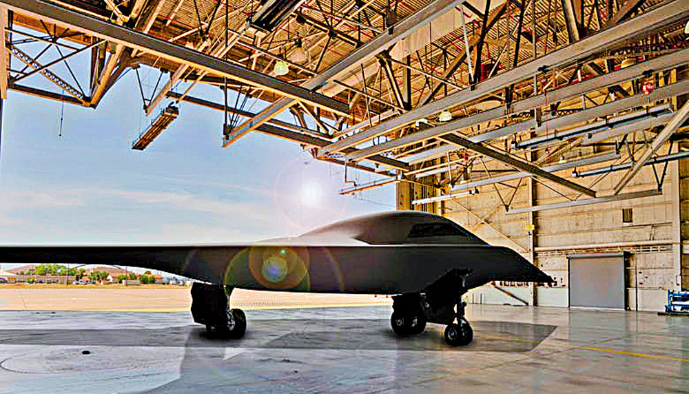 　　圖：B-21隱身轟炸機的概念圖中透露出這款新型隱身轟炸機一些細節特徵\網絡圖片