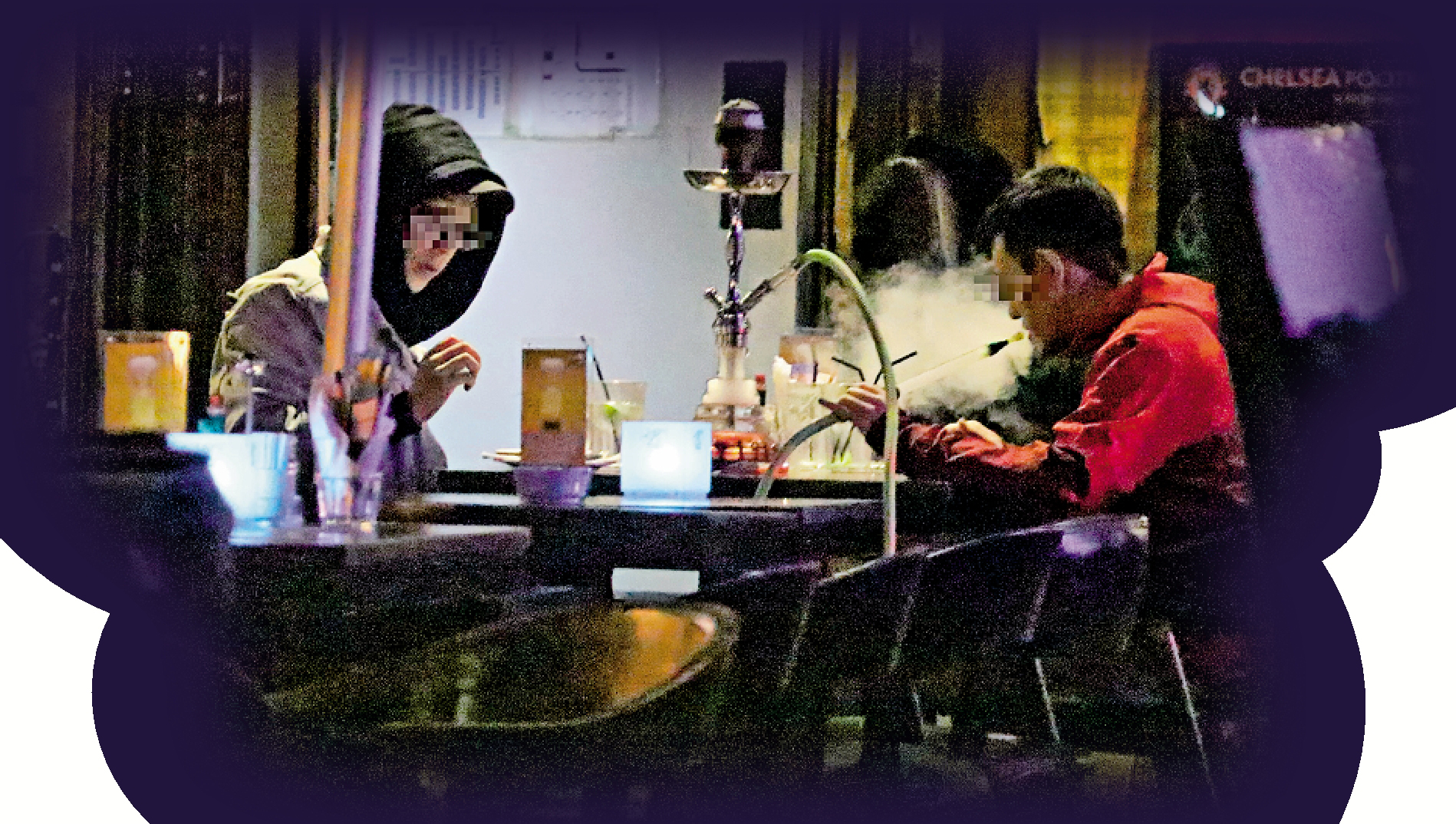 　　圖：尖沙咀諾士佛台酒吧區是吸水煙熱點，煙民吞雲吐霧，鄰座客人隨時吸入大量有毒二手煙，這些地方可能成為播疫溫床