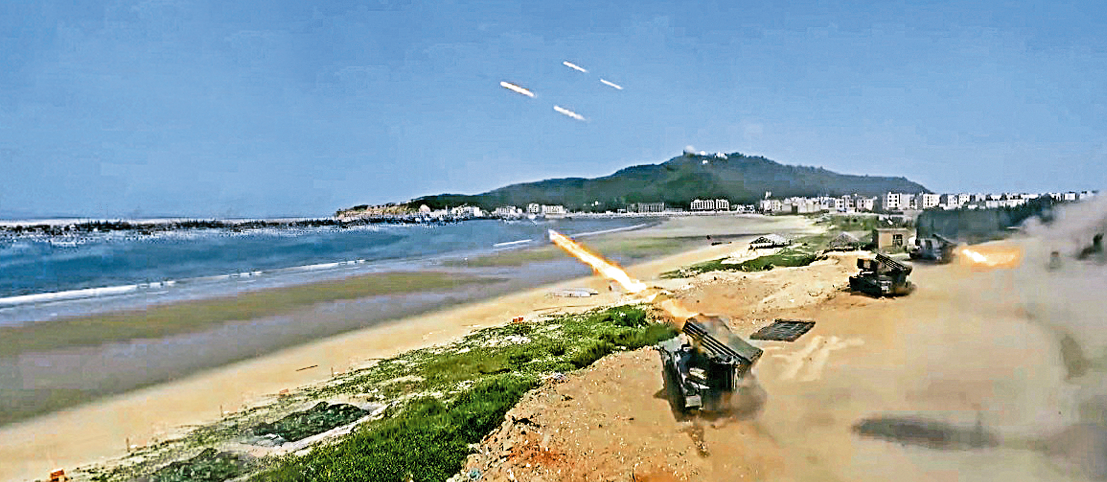 　　圖：解放軍陸軍第73集團軍多兵種聯合立體渡海登陸演練近日在閩、粵兩省海域同步展開\央視截圖