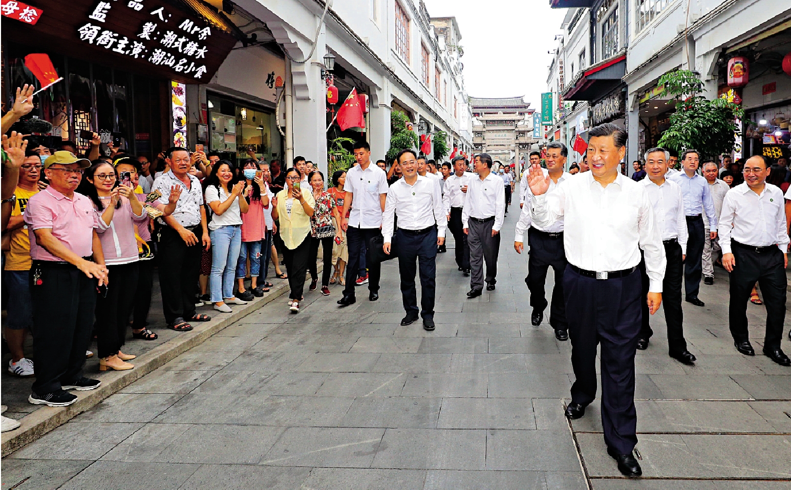 　　圖：習近平南下廣東考察調研，明將在深圳出席特區建立40周年慶祝大會，並發表重要講話。圖為習近平昨日考察潮州市\新華社