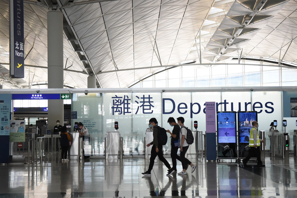 　　圖：因應疫下隔離措施，旅客基本為零。本港航空業已陷入極大困局