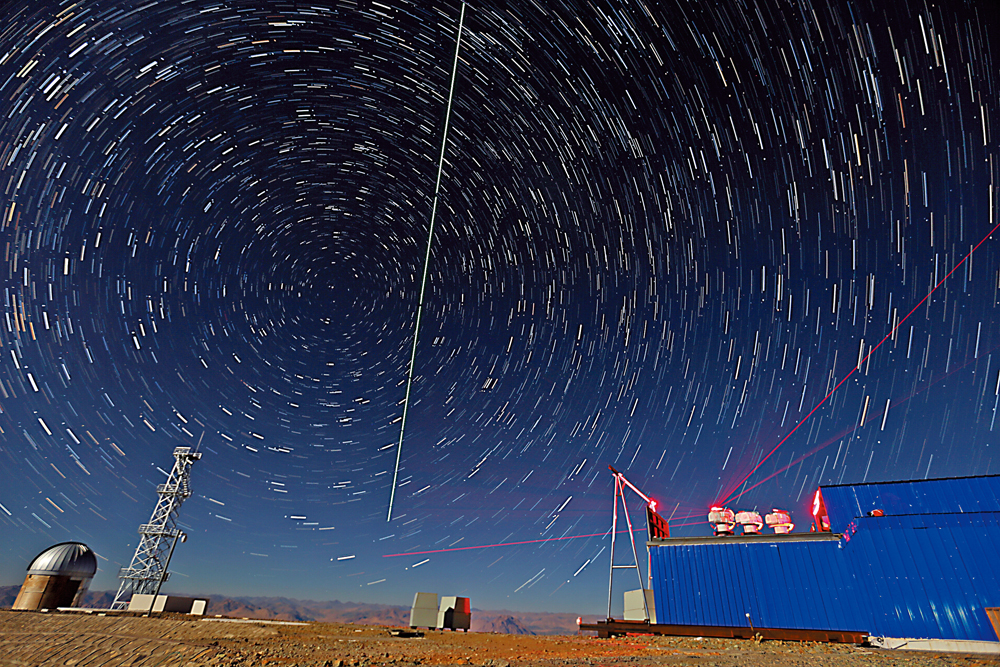 　　圖：近年，中國量子科技迅猛發展，大量量子應用及產品湧現。圖為2016年12月，在西藏阿里觀測站，「墨子號」量子科學實驗衛星過境\資料圖片
