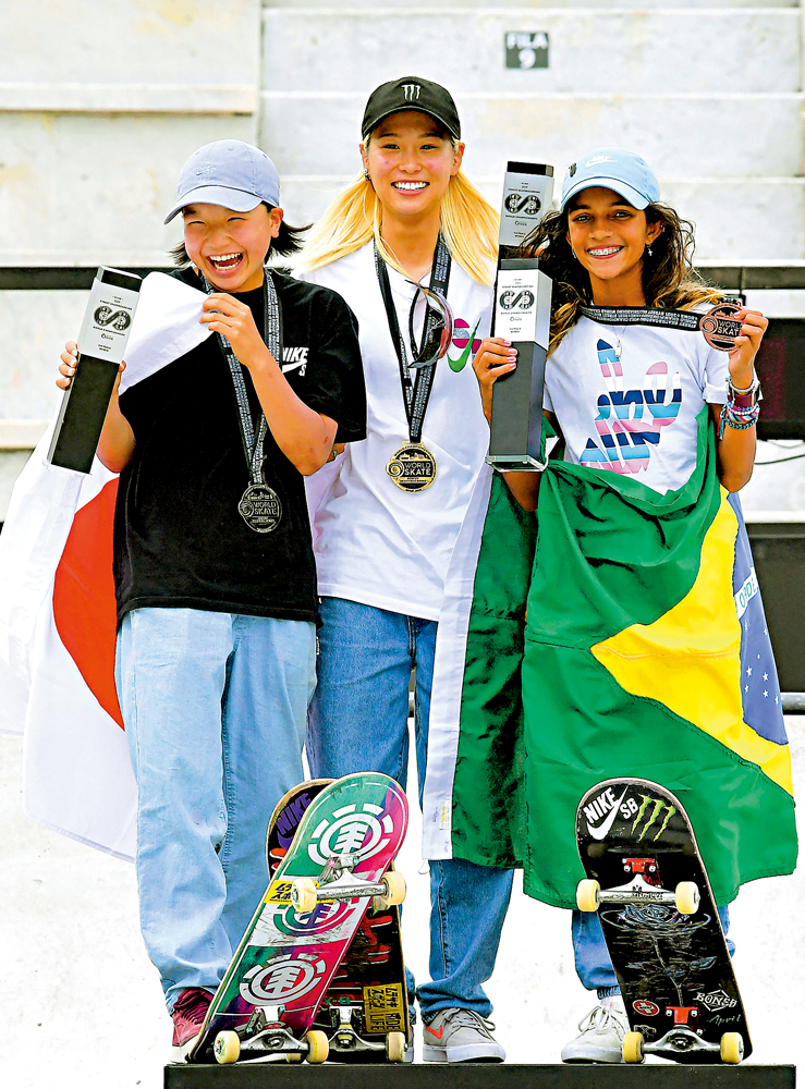 　　圖：日本選手西村碧莉（中）是東奧女子街式賽冠軍大熱，她剛在今年的街式世錦賽摘冠。