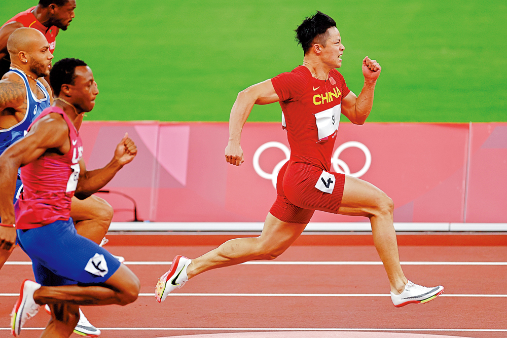 　　圖：蘇炳添在東奧男子100米準決賽以9秒83破亞洲紀錄，成為歷來首位躋身決賽的中國人。\資料圖片