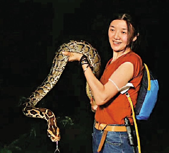 　　圖：劉佳「刷山」時見過的蛇，有了眼緣，也成了「老朋友」。\受訪者供圖