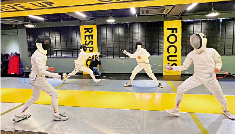 　　圖：圓玄一中新建「體適能訓練中心」，當中包括津中學界首個劍擊中心，致力培育優秀的劍擊運動員。