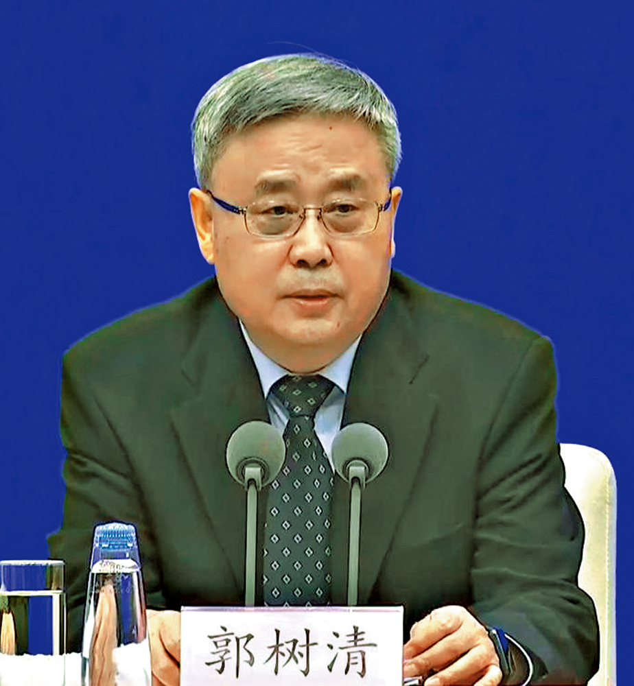 　　圖：中國銀保監會主席郭樹清表示，已反覆提醒大型銀行注意房貸風險。\大公報記者海岩攝