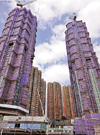 　　圖：元點（圖片下方位置）預計明年落成，將會與毗鄰的形點商場接通。