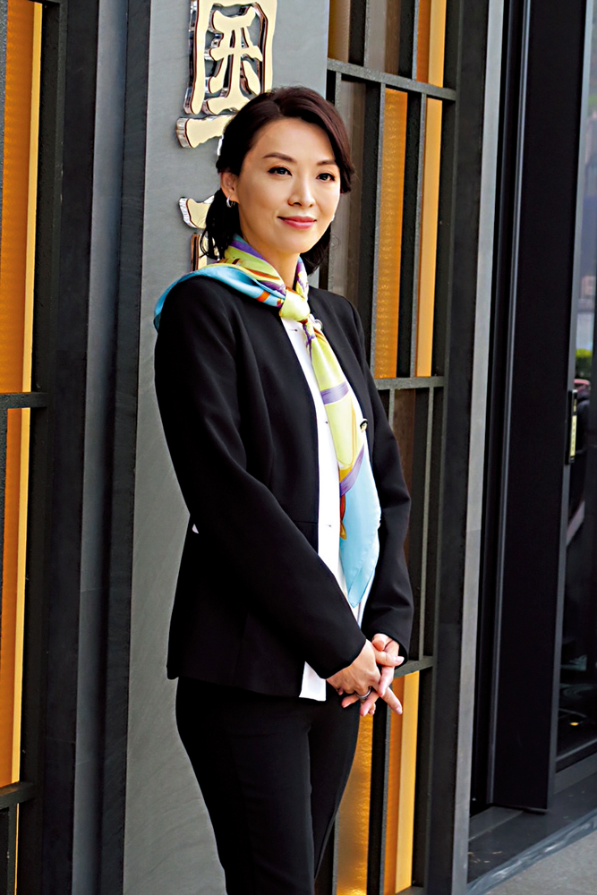 　　圖：陳煒在1997年正式踏入社會工作。