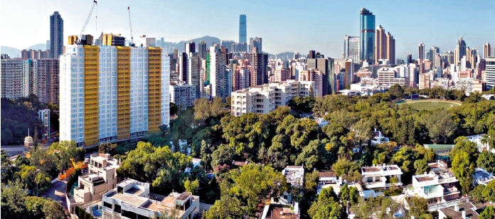 　　圖：何文田加多利山豪宅ST.GEORGE'S MANSIONS有4房單位以1.05億元售出。