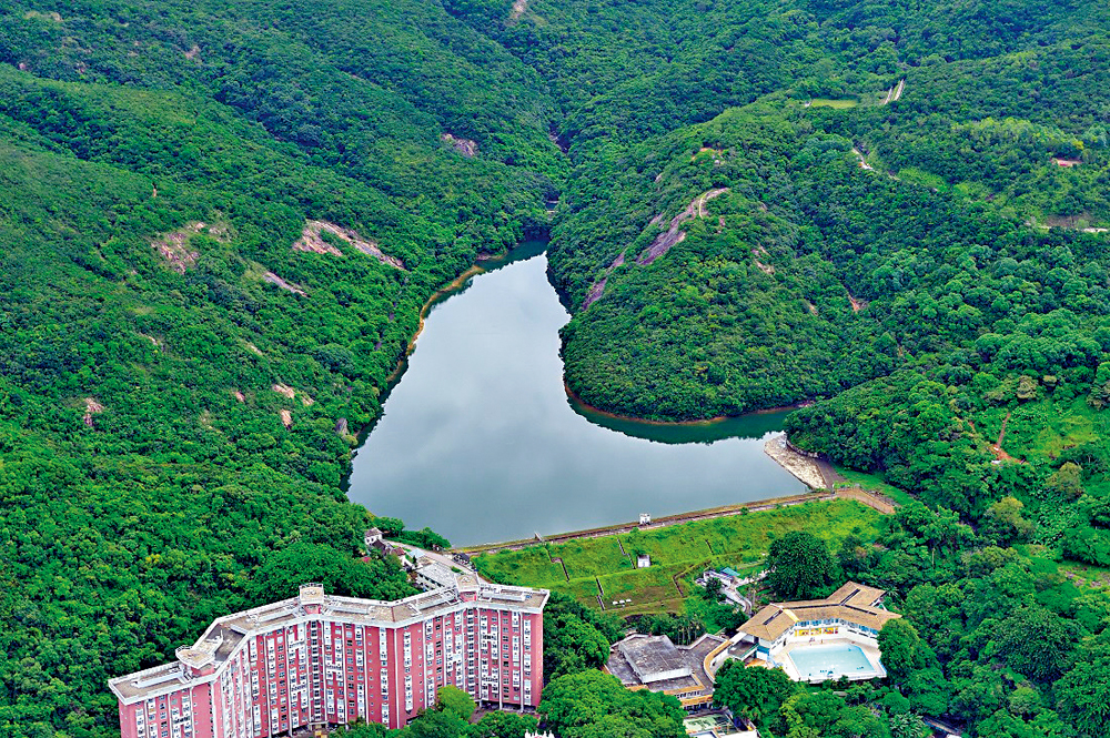 　　圖：位於薄扶林郊野公園的薄扶林水塘。\圖片來源：水務署