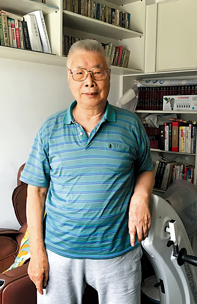 　　圖：93歲的台胞笪鴻輝痛斥侵華日軍的暴行。