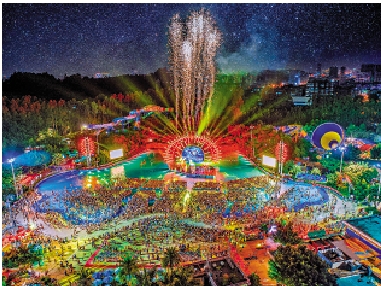 　　圖：廣州長隆水上樂園電音節的歡樂場景。\受訪者供圖