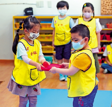 　　圖：台灣近年出生率低，「少子化」現象不利台灣長遠發展。\資料圖片