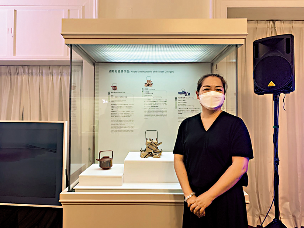 　　圖：公開組冠軍梁安妮和作品《保持距離》。