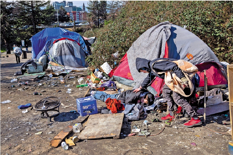 　　圖：美國華盛頓州西雅圖街頭流浪漢居住的帳篷。\法新社