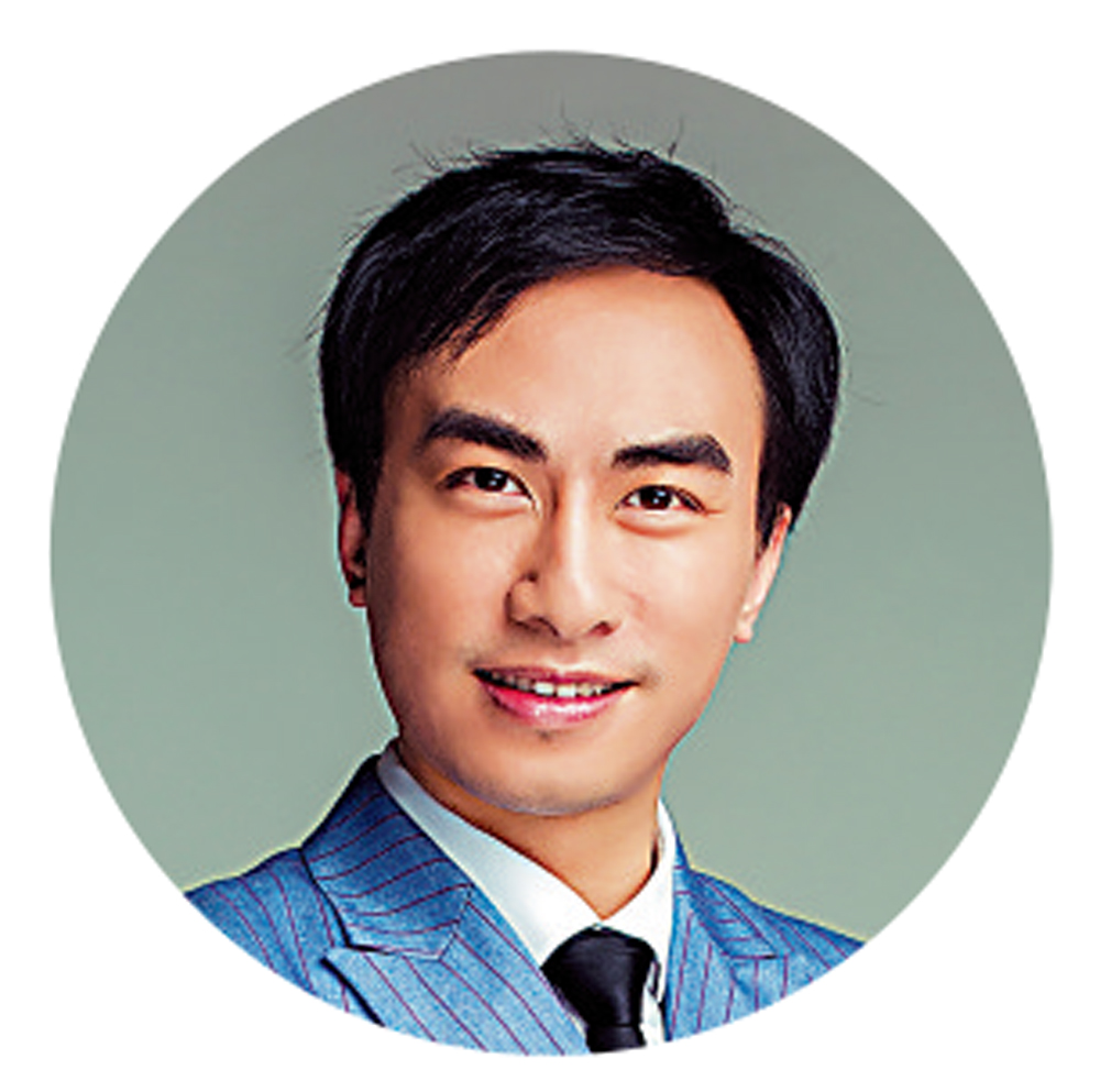 　　圖：國家一級演員文汝清飾演許仙。