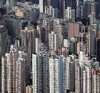 　　圖：唐樓樓齡大，銀行對唐樓估價相對上較私樓保守。